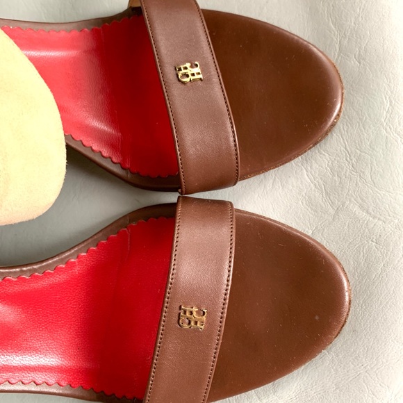 Carolina Herrera Natural suede Ankle Strap Wedge - Picture 10 of 15